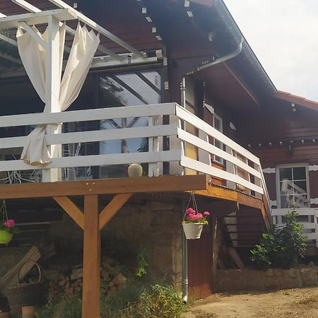 Logement Independant Attenant A Une Maison Dans Grand Jardin Retournac Exteriör bild